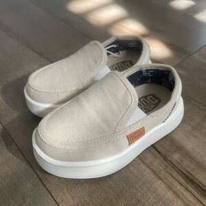 Hey Dudes Beige Toddler Size 7